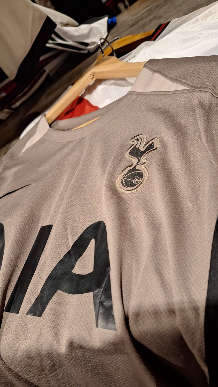 Tottenham 23/24 - Alternativa